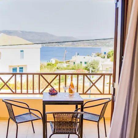 Appartement Aloustina *