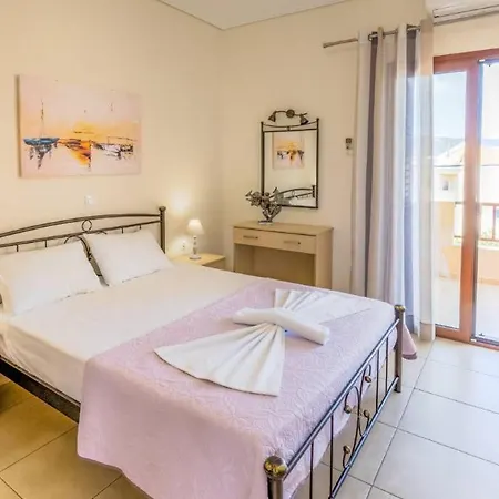 Aloustina Archangelos (Laconia)