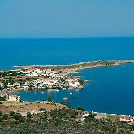 Aloustina