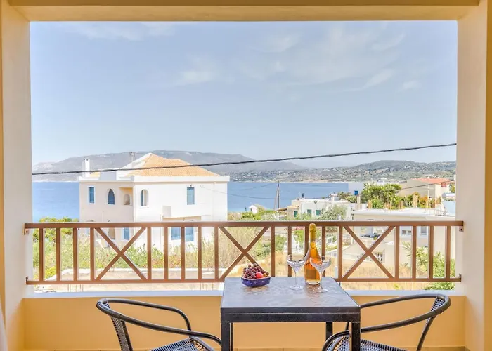 Aloustina * Archangelos (Laconia)