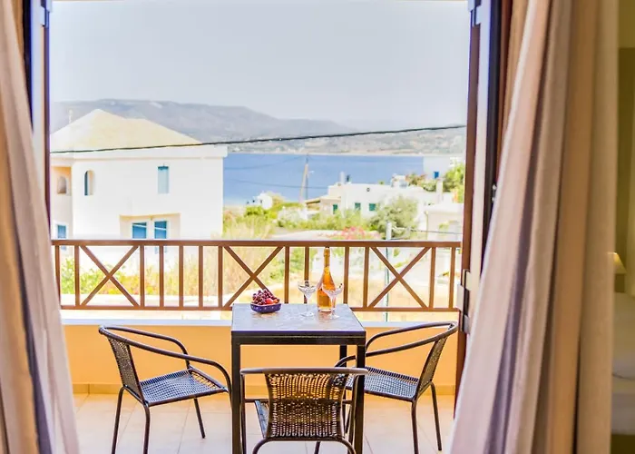 Appartement Aloustina *