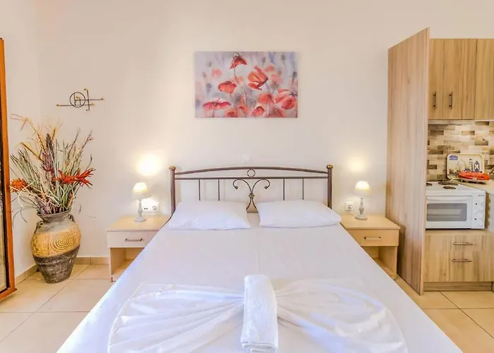 Aloustina Apartamento *