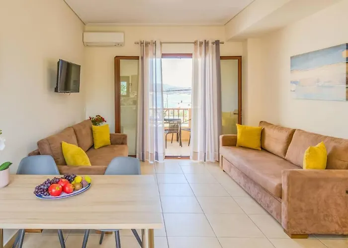 شقة Aloustina أركانجيلوس